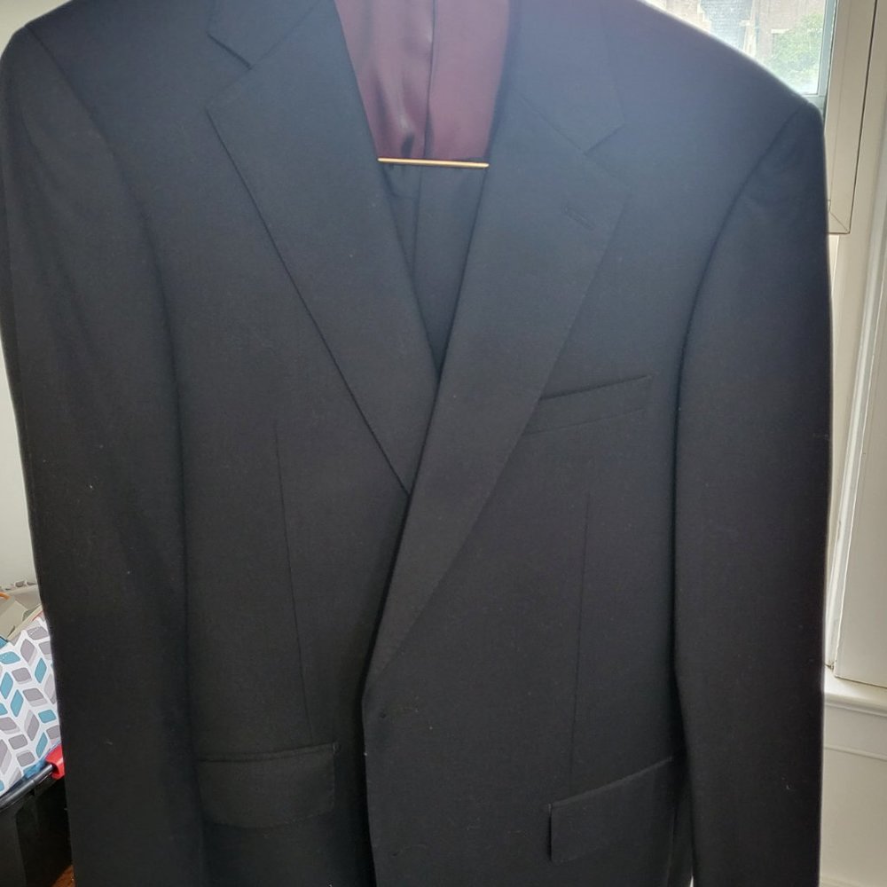 Suit - Picture 6 of 6
